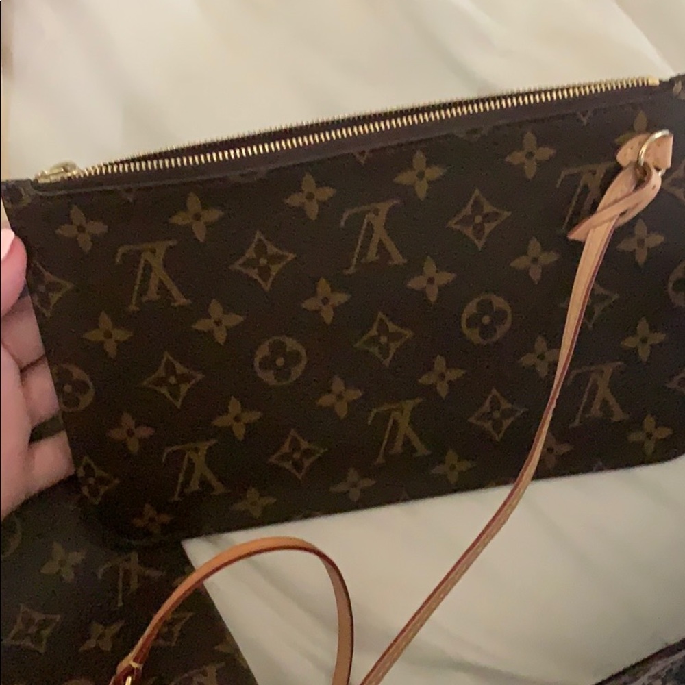 LIKE NEW! Original Louis Vuitton Neverful Monogram - Picture 3 of 6